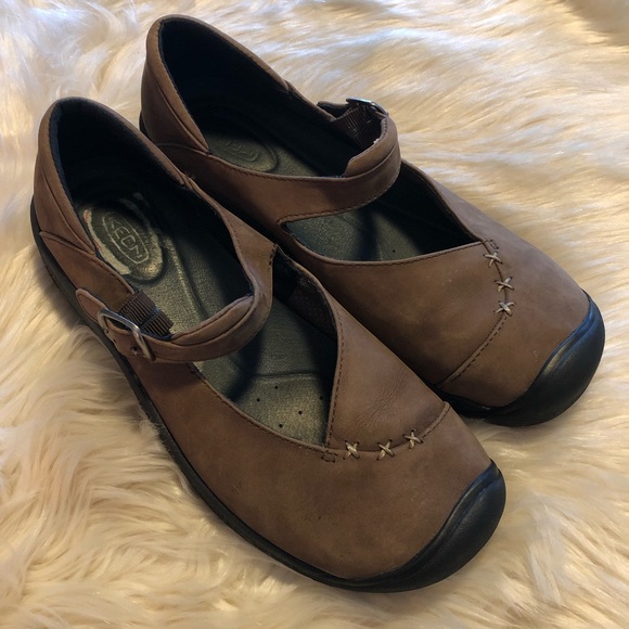 keen women's loafers